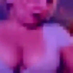 Stephanie, 39 ans, cherche un rencontre cougar à Angoulême