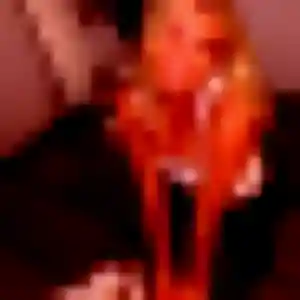 Maya (22 ans) à Artigues-près-Bordeaux attend une rencontre rapidement