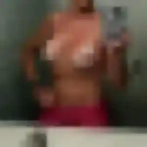 Justine, fille de 27 ans cherche rencontre cougar à Aubusson