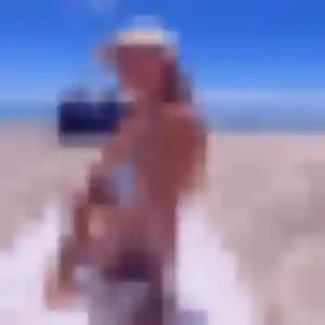 Photo exclusive de Touria, 20 ans à Baden - rencontre sans lendemain