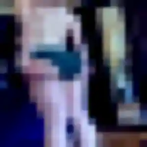 Agnes, 29 ans, en ligne à Bannalec pour une rencontre coquine