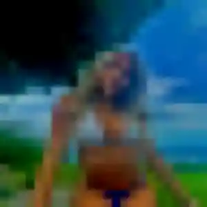 Sabine, femme de 23 ans propose rencontre cougar à Bégard