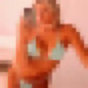 Karen, 32 ans, dispo pour rencontre cougar à Benet