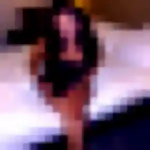 Ibtissam de Boulogne-Billancourt, 24 ans - rencontre cougar sans prise de tête