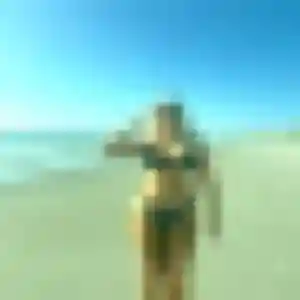 Contacte Leonore, 28 ans à Bourg-la-Reine gratuitement