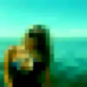 Suzanne, fille de 21 ans cherche rencontre cougar à Carantec
