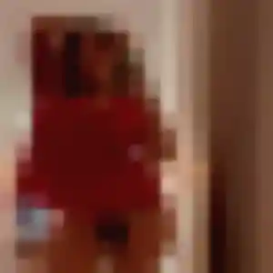 Clementine, femme de 22 ans veut rencontre cougar à Carignan-de-Bordeaux