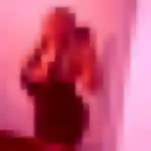 Solene (27 ans) à Castelnau-de-Médoc propose un rencontre cougar ce soir