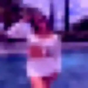 Zineb, 33 ans, en ligne à Chanceaux-sur-Choisille pour un rencontre cougar