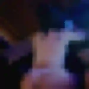 Sexy Dina, 31 ans à Chauray - voir sa photo