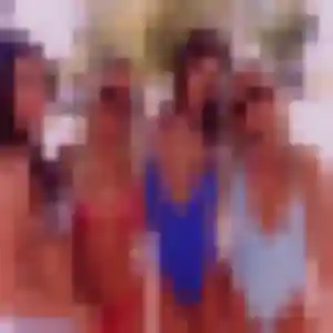Belle Helena, 32 ans à Chaville - voir sa photo
