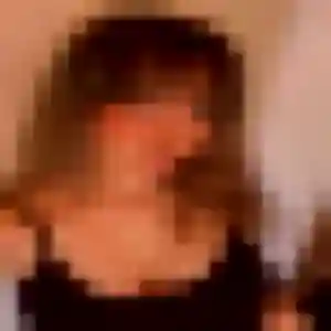 Photo de Rebecca à Colombes (25 ans) - rencontre cougar anonyme