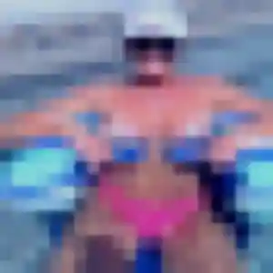 Rejoins Stephanie, 40 ans à Combrit gratuitement