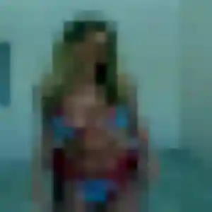 Eugenie, 24 ans, en ligne à Dissay pour un rencontre cougar