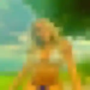 Rejoins Melanie, 22 ans à Dives-sur-Mer gratuitement