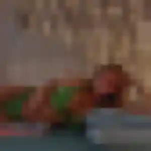 Découvre Azalee, 25 ans à Dompierre-sur-Mer en privé