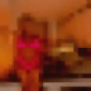 Chiara (45 ans) à Ergué-Gabéric attend un rencontre cougar maintenant