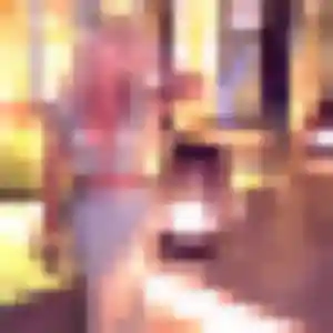 Photo de Edith à Feucherolles (19 ans) - rencontre cougar gratuit