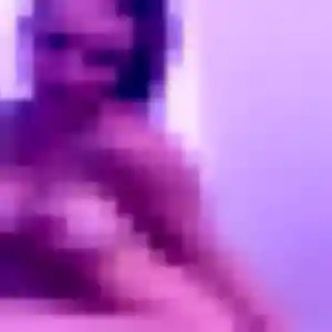 Roxane (21 ans) à Guignen cherche une rencontre rapidement