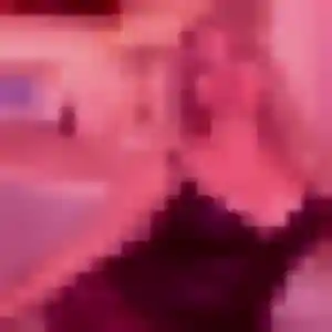Charmante Helena, 21 ans à Jargeau - la contacter