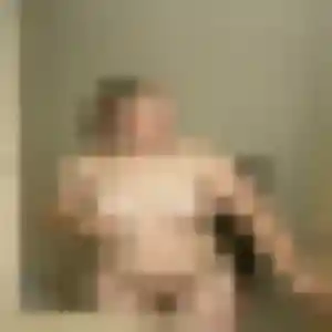 Photo exclusive de Candice, 43 ans à L'Isle-d'Espagnac - plan discret