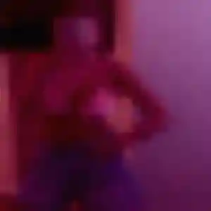 Kenza de La Baule-Escoublac, 19 ans - rencontre cougar sans lendemain