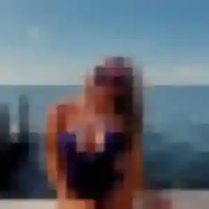 Christine, 36 ans, connectée à La Chapelle-Saint-Mesmin pour une rencontre coquine