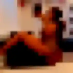 Josiane, femme de 19 ans cherche rencontre cougar à Le Mérévillois