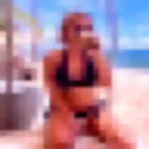 Vicky (20 ans) à Le Poinçonnet cherche un rencontre cougar maintenant