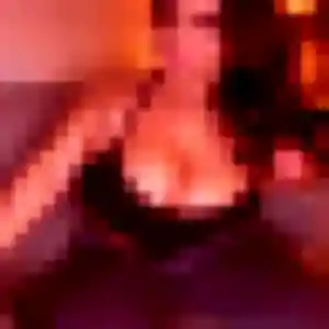Meriem, 45 ans, en ligne à Le Taillan-Médoc pour un rencontre cougar