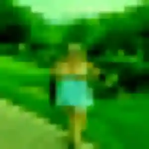 Rejoins Sarah, 19 ans à Les Monts d'Aunay gratuitement