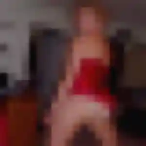 Rejoins Yasmina, 19 ans à Luc-sur-Mer gratuitement
