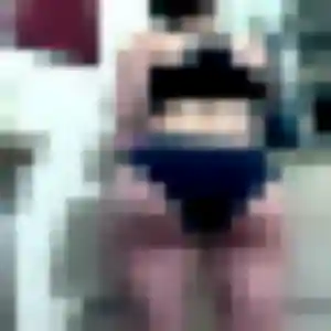 Lily, femme de 31 ans propose rencontre cougar à Mellac