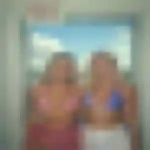 Photo perso de Lucienne, 35 ans à Moëlan-sur-Mer - plan discret