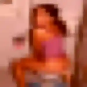 Rosemarie, 19 ans, dispo pour rencontre cougar à Montoire-sur-le-Loir