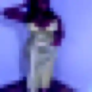 Fabienne, 37 ans, connectée à Neuilly-sur-Seine pour une rencontre coquine