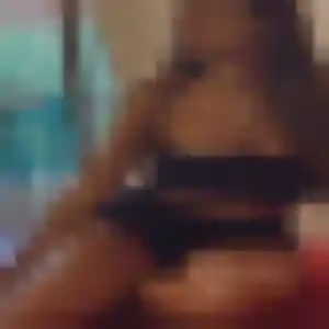 rencontre cougar à Noisiel : photo de Ambre, 23 ans - accès libre