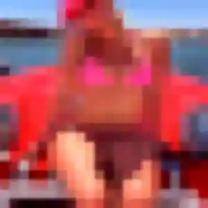 Eleonore, 20 ans, en ligne à Pantin pour une rencontre coquine