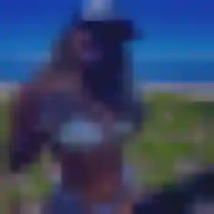 Profil de Alexandra à Pau (26 ans) - rencontre cougar gratuit