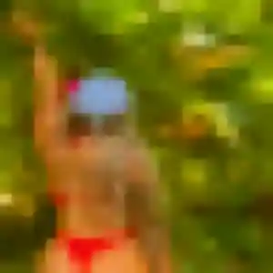 Pascale, fille de 26 ans propose rencontre cougar à Ploemel