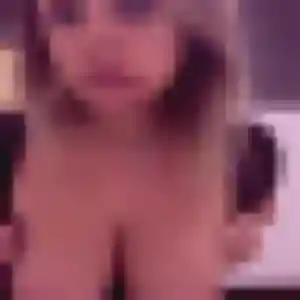 Mathilda, 33 ans, cherche un rencontre cougar à Plouédern