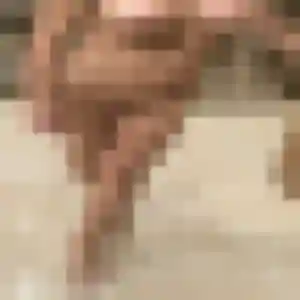 rencontre cougar à Pouillon : photo de Ursula, 36 ans - accès libre