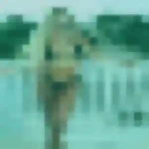 Karine, 40 ans, en ligne à Puteaux pour une rencontre coquine