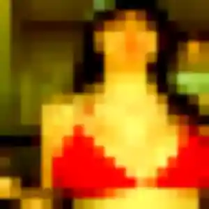 Idalina, 21 ans, en ligne à Quéven pour un rencontre cougar