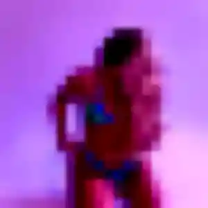Siham, 30 ans, en ligne à Rives-en-Seine pour une rencontre coquine