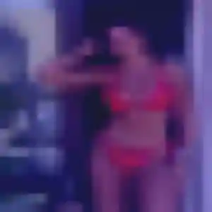 Estelle de Sablé-sur-Sarthe, 34 ans - rencontre cougar discret