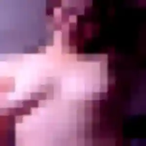Naomi, 21 ans, en ligne à Saint-Ay pour un rencontre cougar
