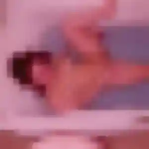 Victoire, 22 ans, en ligne à Saint-Cyr-l'École pour une rencontre coquine