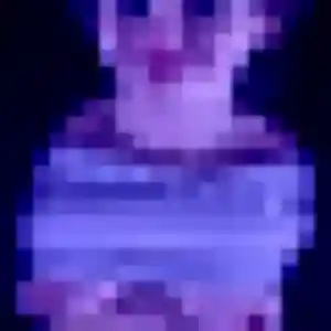 Helene (32 ans) à Saint-Doulchard cherche un rencontre cougar ce soir