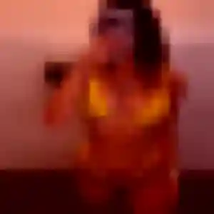 Photo sexy de Anouk, 19 ans à Saint-Erblon - rencontre coquine